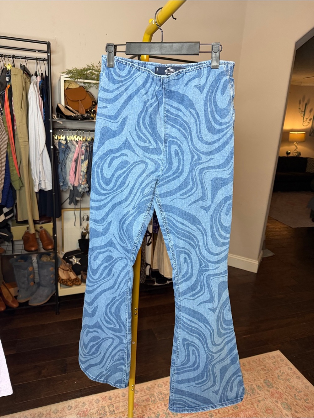Hollister Light Blue Washed Swirled  Denim Jeans Super High Rise Flare